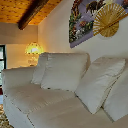 Pantalica Lato Villa Sortino